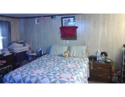 1050 Berkshire Ave, Springfield, MA 01151 photo 14