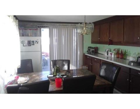 1050 Berkshire Ave, Springfield, MA 01151 photo 5