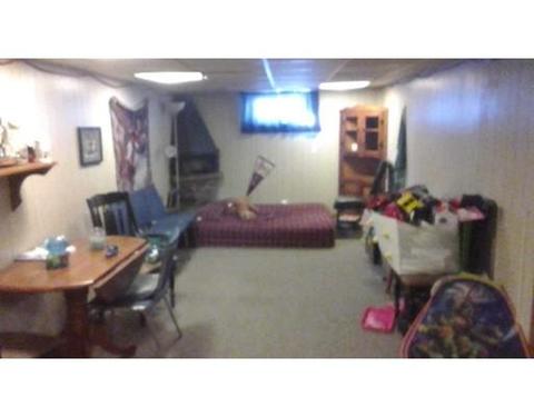 1050 Berkshire Ave, Springfield, MA 01151 photo 21