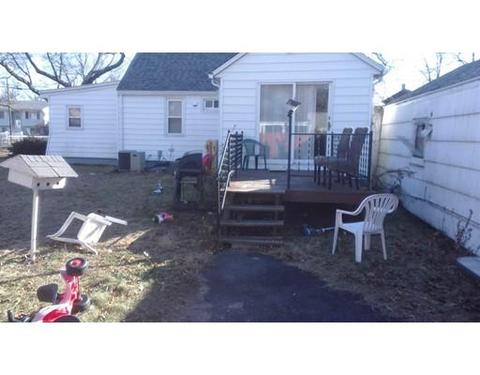 1050 Berkshire Ave, Springfield, MA 01151 photo 28