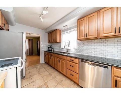 1318 Plumtree Rd, Springfield, MA 01119 photo 10