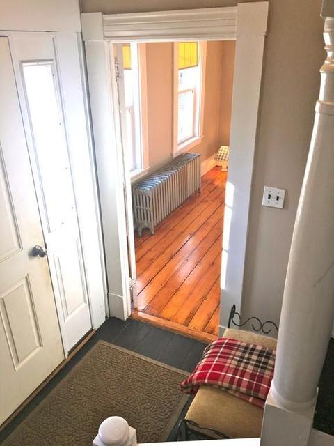 29 Warner St, Gloucester, MA 01930 photo 4