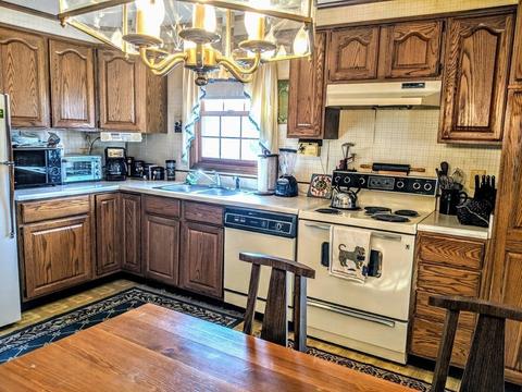 9 Euclid Ave, Maynard, MA 01754 photo 4