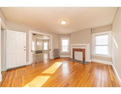 48 Euclid Ave, Springfield, MA 01108 photo 4