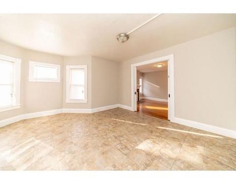 48 Euclid Ave, Springfield, MA 01108 photo 8