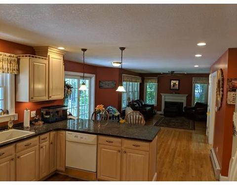 71 East Hl, Brimfield, MA 01010 photo 3