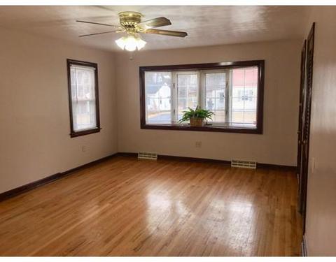 128 W Canton Cir, Springfield, MA 01104 photo 7