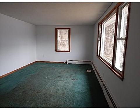 14 Jackson St, Gardner, MA 01440 photo 10