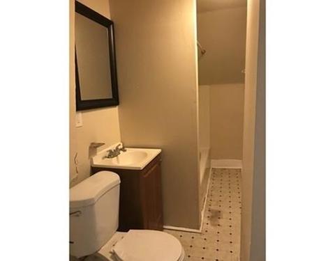 21 Waverly, Springfield, MA 01109 photo 4