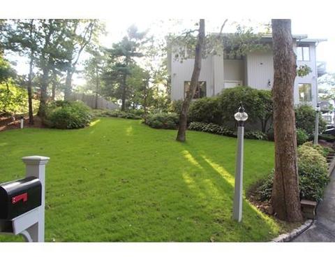 33 Studio Dr, Bourne, MA 02532 photo 2