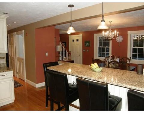 3 Blueberry Ln, Webster, MA 01570 photo 6