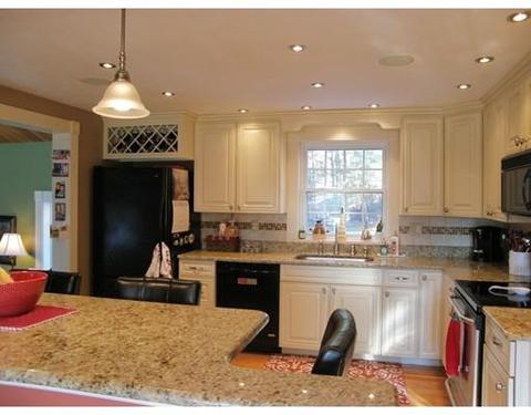 3 Blueberry Ln, Webster, MA 01570 photo 7