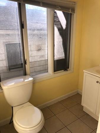 35 Wabash Ave, Worcester, MA 01604 photo 17