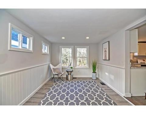 49 Grove St, Upton, MA 01568 photo 3