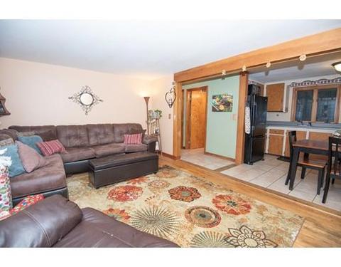 52 Hough Rd, Sutton, MA 01590 photo 8