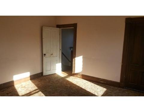 39 Fairview, Chicopee, MA 01013 photo 8
