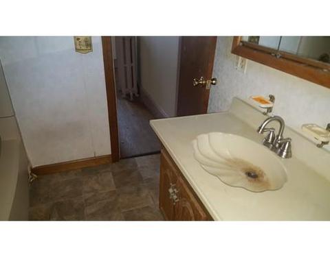 39 Fairview, Chicopee, MA 01013 photo 9