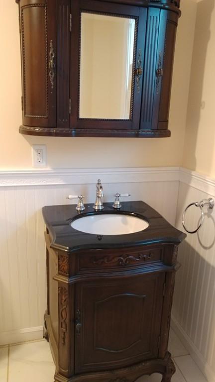 345 Hanover St, Fall River, MA 02720 photo 11