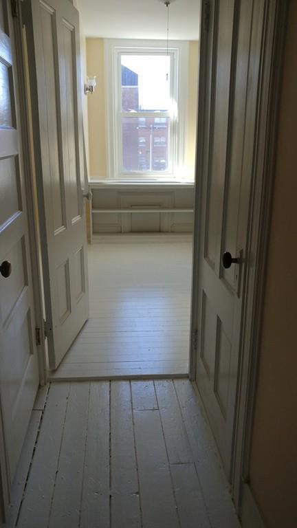 345 Hanover St, Fall River, MA 02720 photo 21