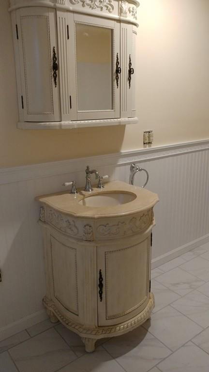 345 Hanover St, Fall River, MA 02720 photo 9