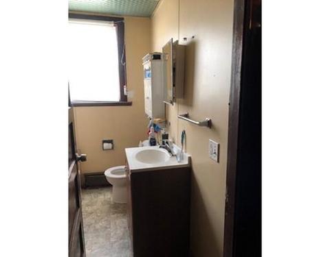 727 Dwelly St, Fall River, MA 02724 photo 6