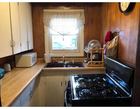 727 Dwelly St, Fall River, MA 02724 photo 4