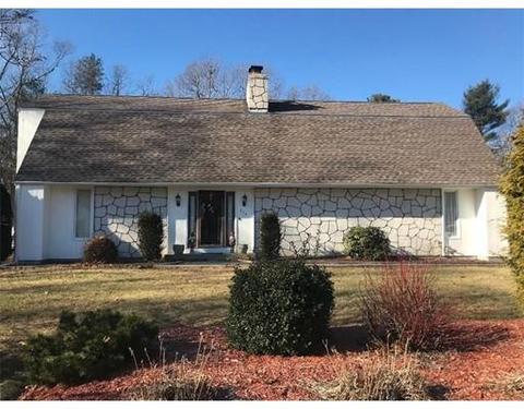 215 Maureen Cir, Burrillville, RI 02839 photo 1