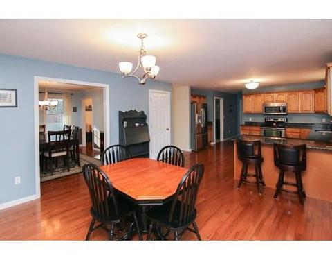 1237 Mendon Rd, Northbridge, MA 01534 photo 5