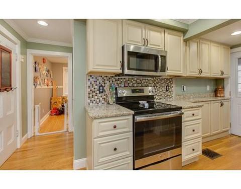 13 Colburn, Reading, MA 01867 photo 14