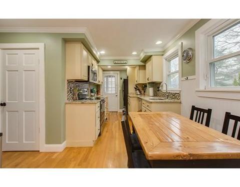 13 Colburn, Reading, MA 01867 photo 11