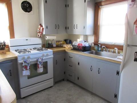 76 Howe St, Fall River, MA 02724 photo 5