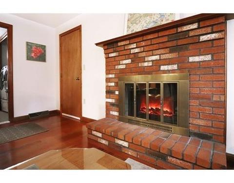 68 Emerald Dr, Dracut, MA 01826 photo 9