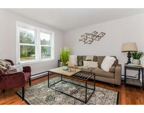 22 Devonshire Dr, Mashpee, MA 02649 photo 4
