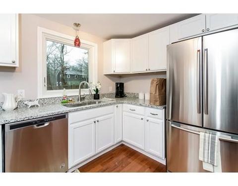 22 Devonshire Dr, Mashpee, MA 02649 photo 7