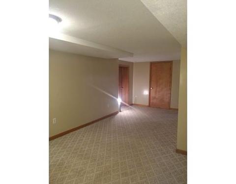 75 Labelle Dr, Springfield, MA 01129 photo 10