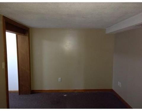 75 Labelle Dr, Springfield, MA 01129 photo 8