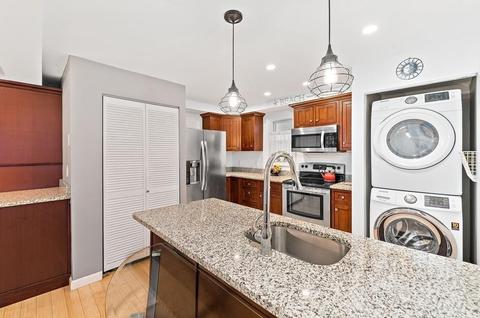 125 Hampton Cir, Hull, MA 02045 photo 9