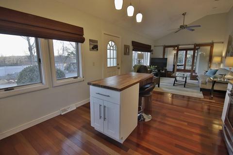 57 Hilltop Rd, Gloucester, MA 01930 photo 6