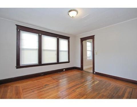 31 Longview St, Springfield, MA 01108 photo 9