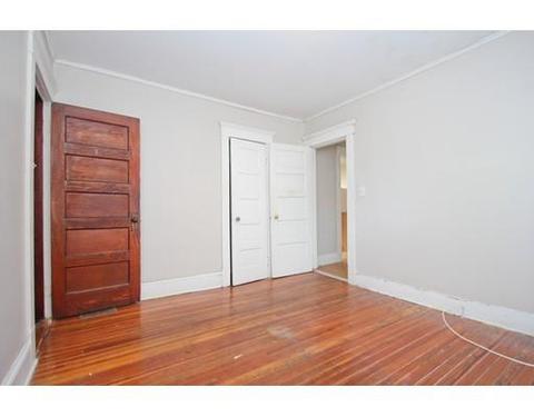 31 Longview St, Springfield, MA 01108 photo 17