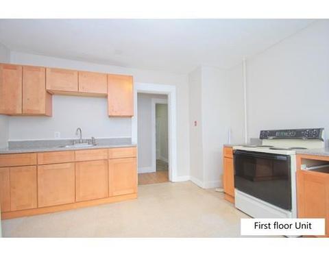 31 Longview St, Springfield, MA 01108 photo 3