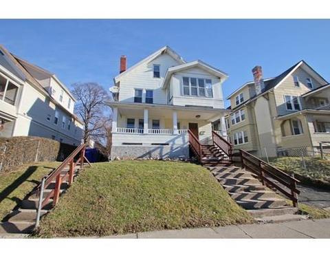 31 Longview St, Springfield, MA 01108 photo 2