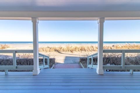109 Beach Ave, Hull, MA 02045 photo 1