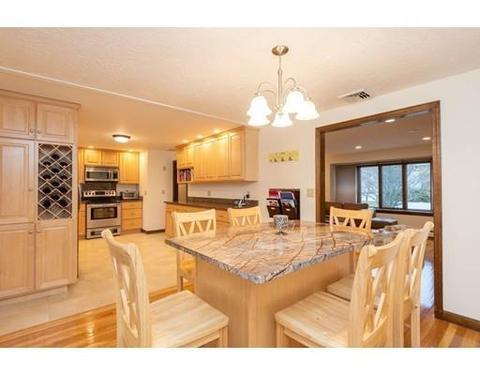 16 Eastern Ave, Stoneham, MA 02180 photo 9