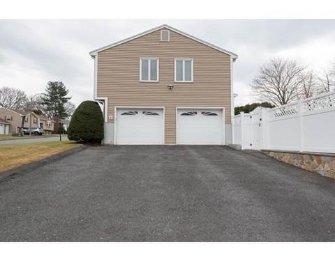 16 Eastern Ave, Stoneham, MA 02180 photo 4