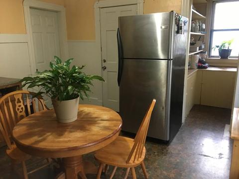 48 Rochelle St, Springfield, MA 01109 photo 10