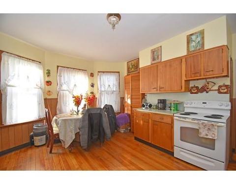 70 Everard St, Worcester, MA 01605 photo 12