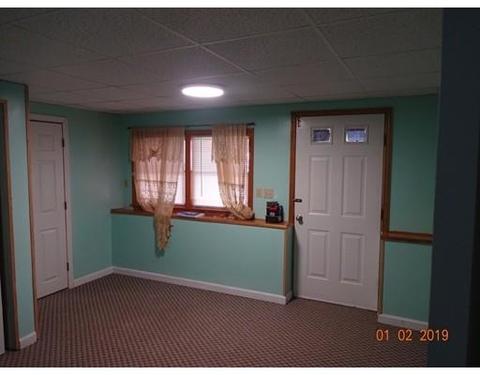 8 Fourth St, Worcester, MA 01602 photo 20
