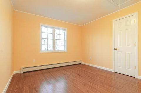 14 Blake St, Worcester, MA 01604 photo 13
