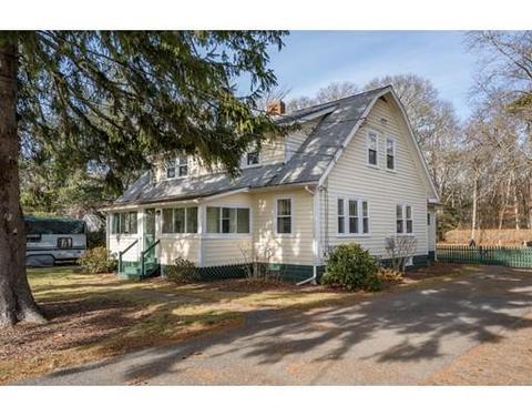 248 Pine St, Barnstable, MA 02632 photo 1